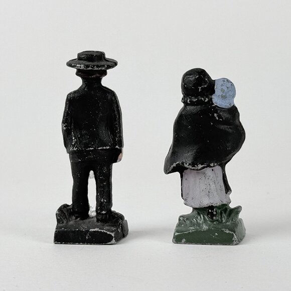 Amish Family Figurines Couple Hand-Painted Vintage Set Mini Cast Iron Figures - Picture 6 of 8